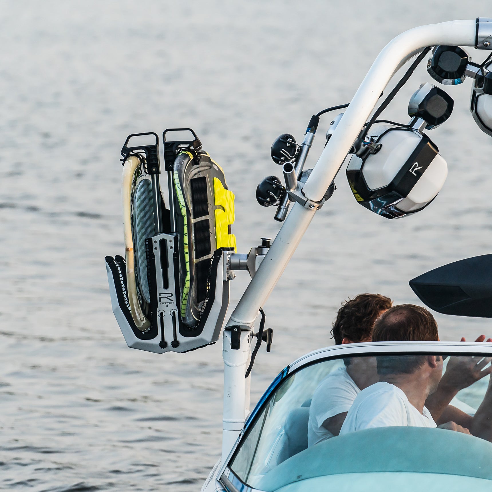 Triton II – Roswell Marine